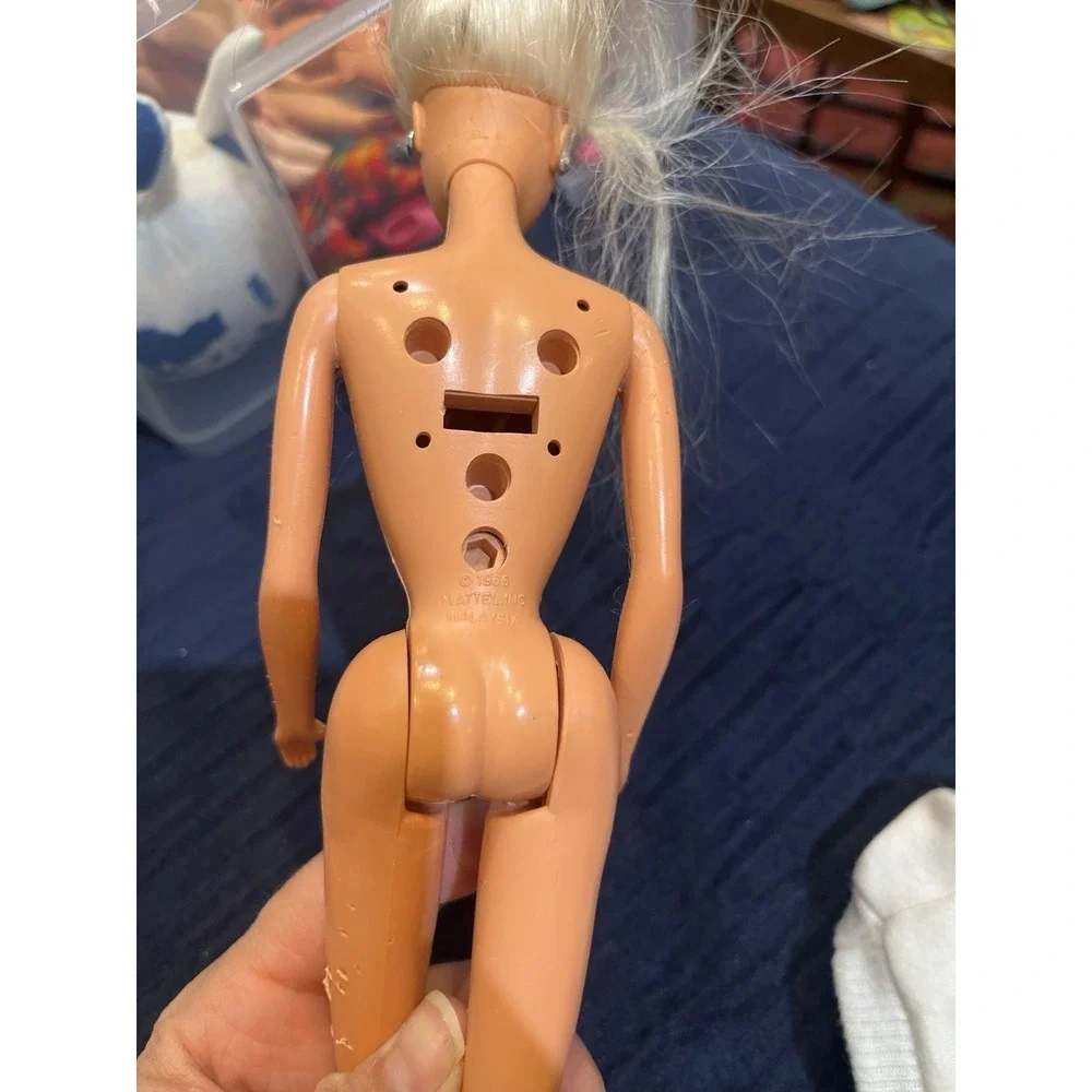 Mattel Barbie‎ 1994 Bubble Angel Doll- Blonde With Earrings-No Clothing- Vintage
